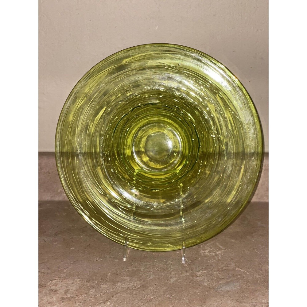 Lime Green Art Glass Swirl 13” Round Platter Decorative Plate 13”